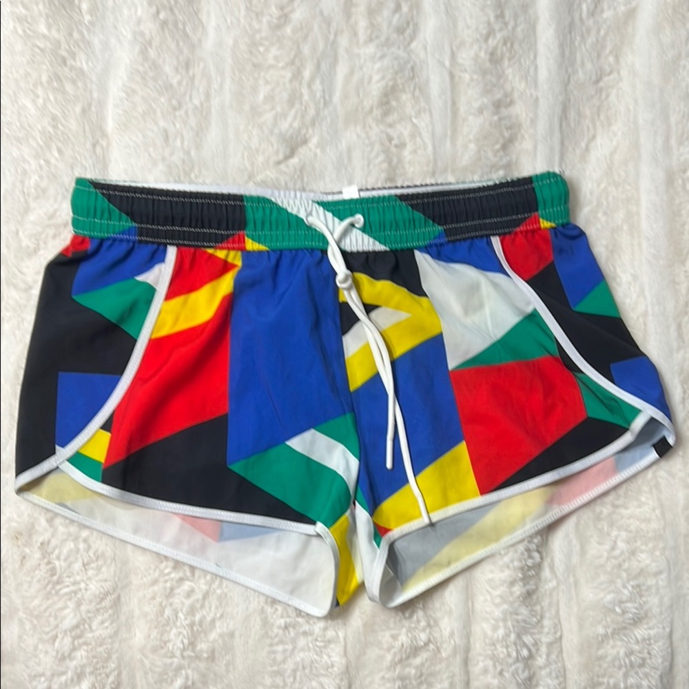 Fabletics Multicolor Geometric Shorts